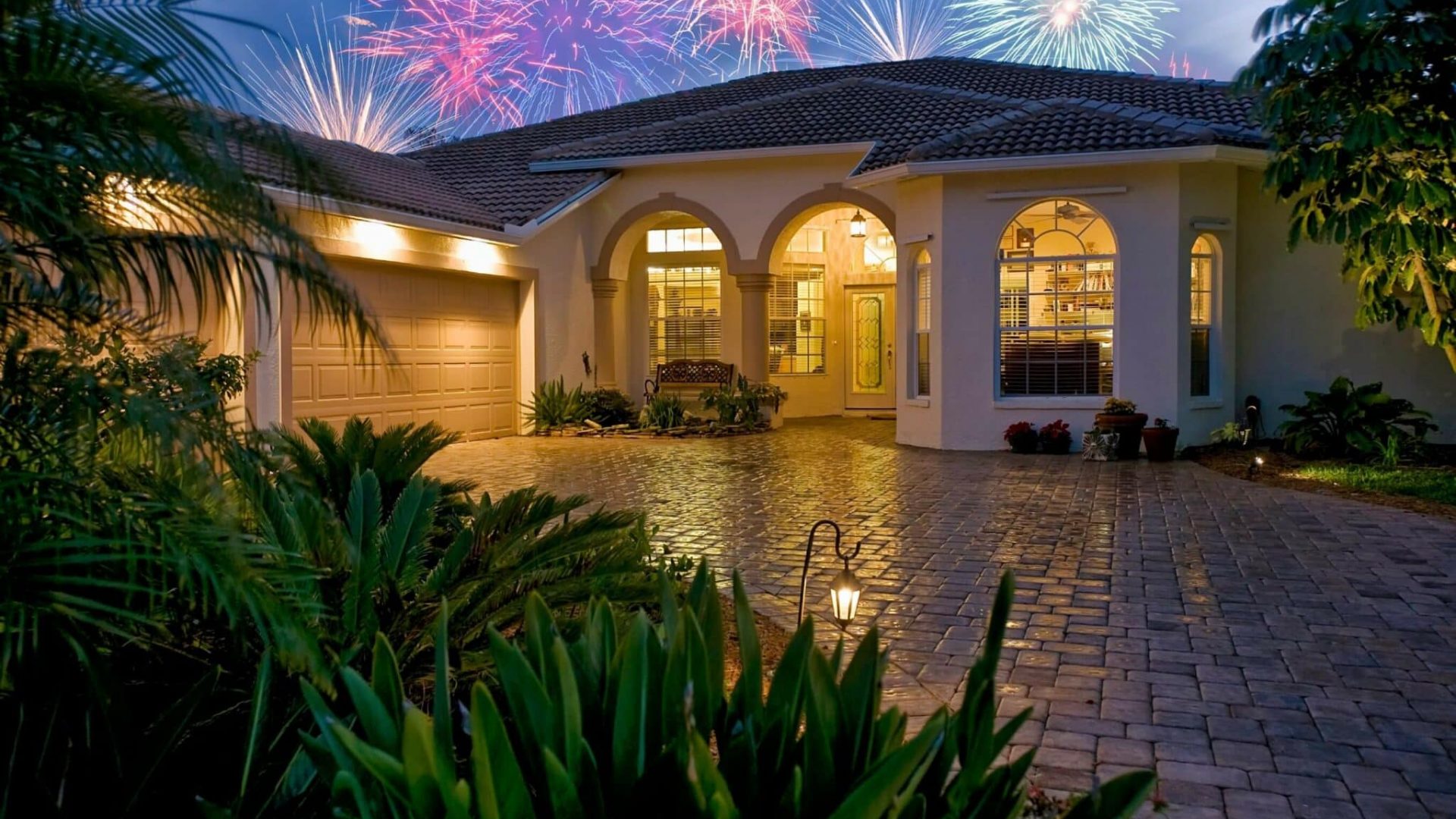 Florida_Home_Fireworks-2
